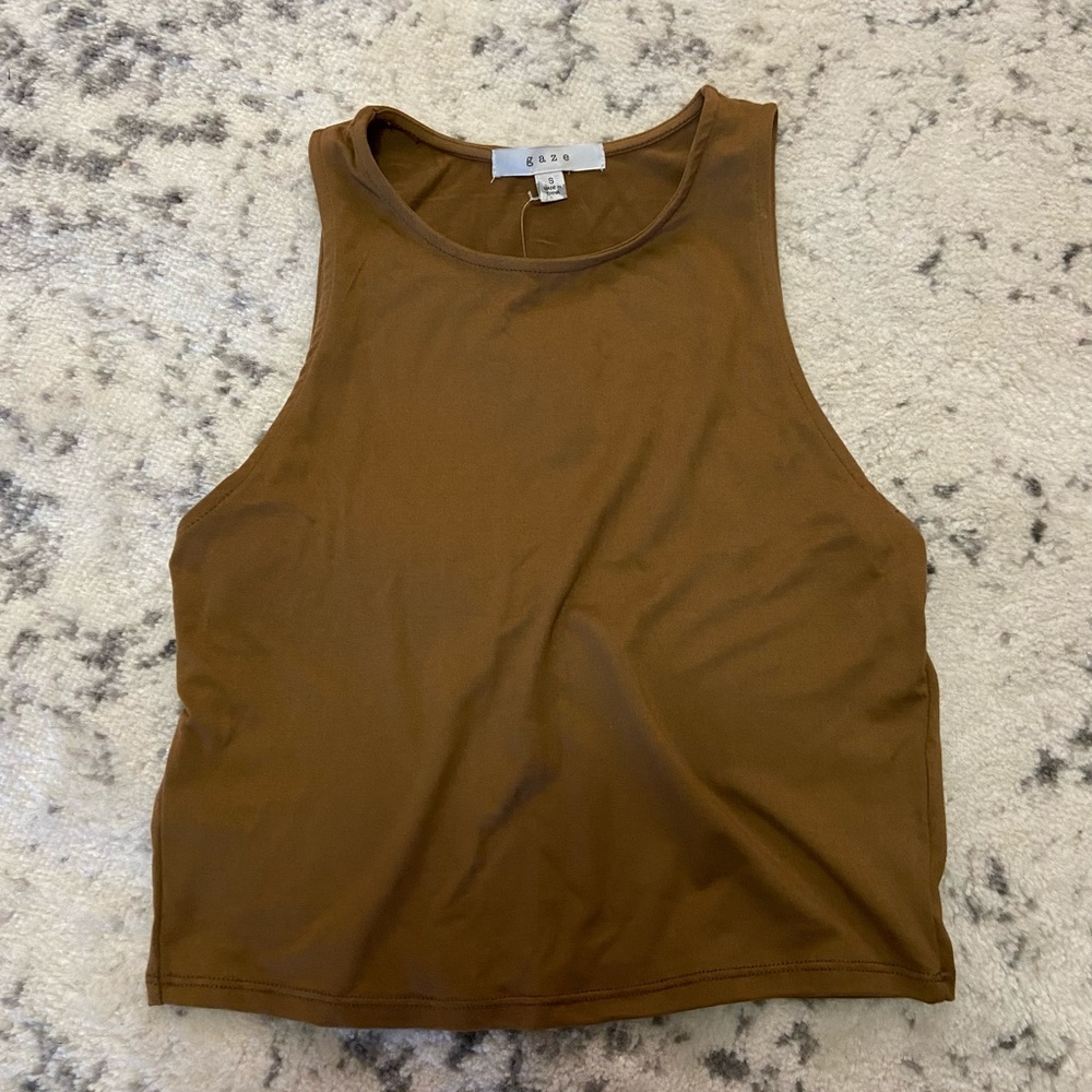 fitted cropped tank